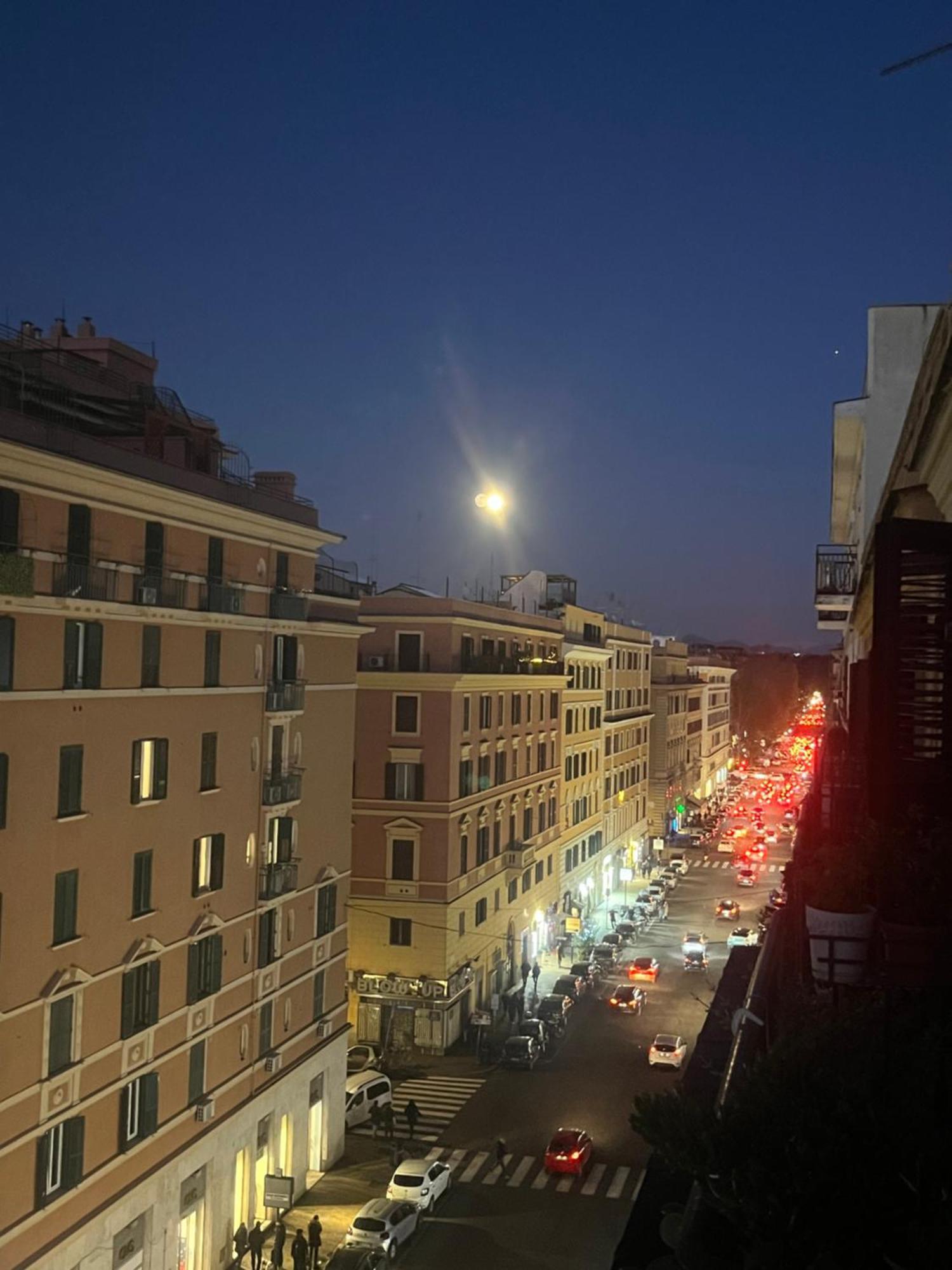 House Candia 111 - Vatican Museum Apartment Рим Екстериор снимка